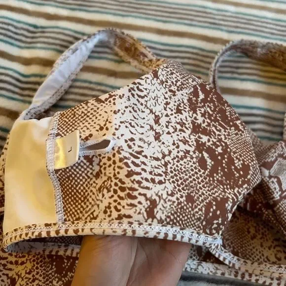 NWT Large Two-Piece Sets Swimsuit Cut-Out Bra Style Padded Khaki - Picture 7 of 9